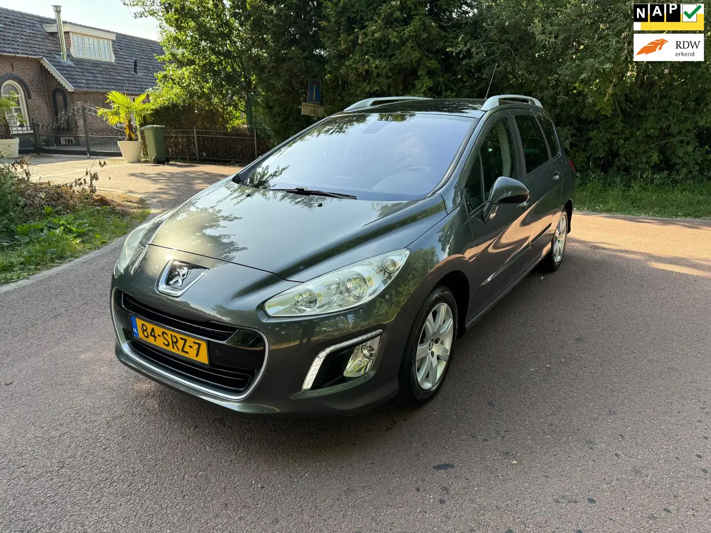 Peugeot 308 SW 1.6 VTi Première / Navi / Pano / Led / NAP / PD Grey - 1