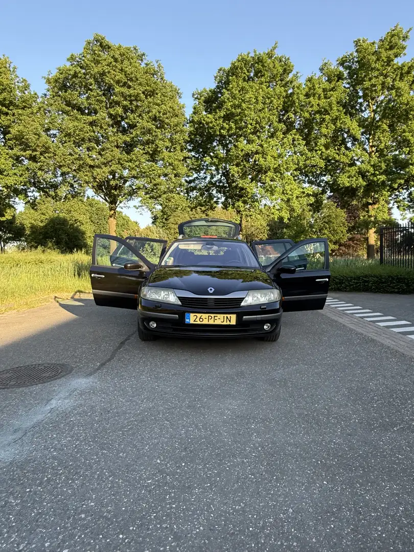 Renault Laguna Grandtour 2.0 Automatik Expression - 1