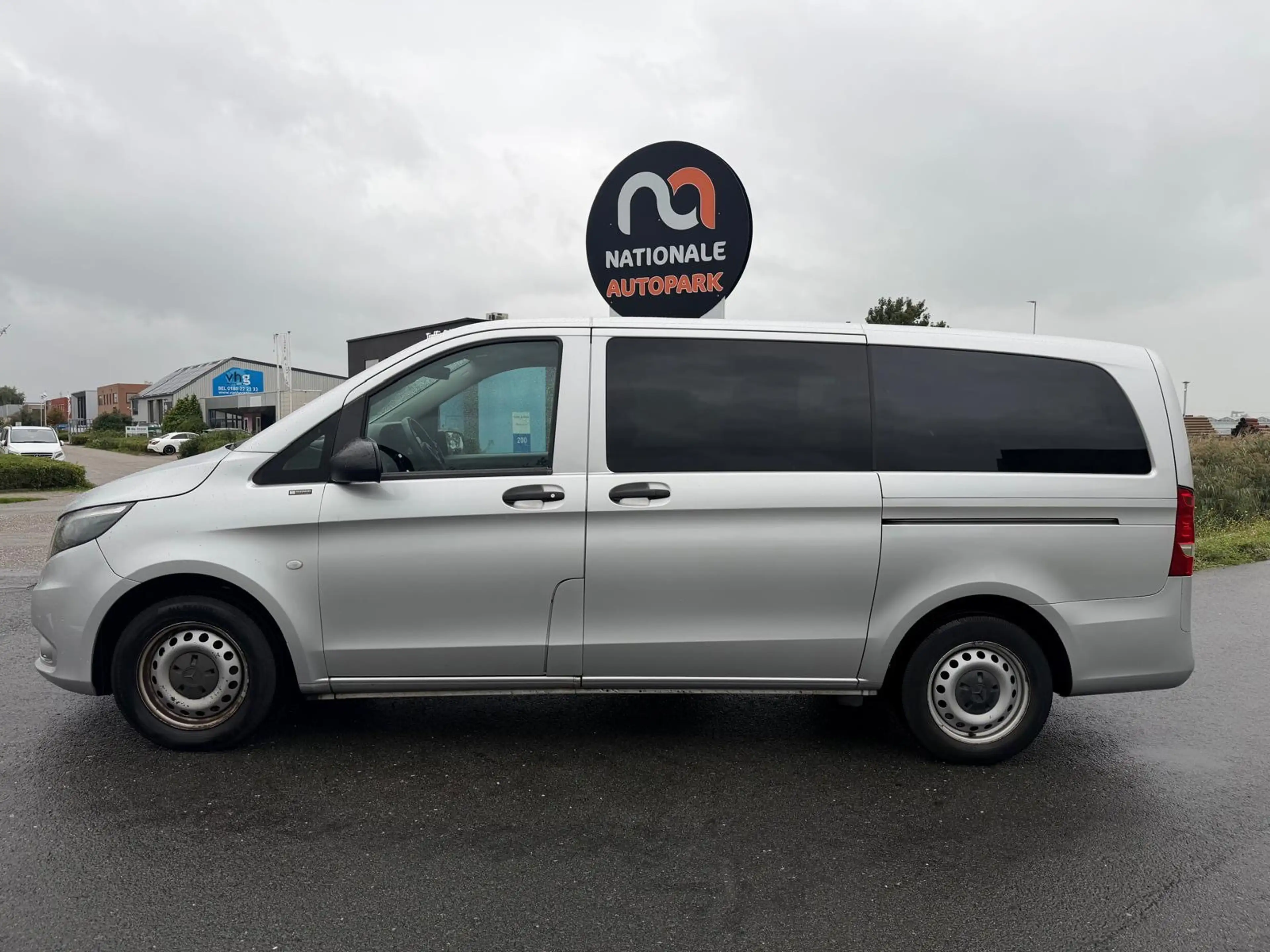 Mercedes-Benz Vito Tourer | 2016 | 114 Pro Lang | Automaat | 8 persoo — photo 2