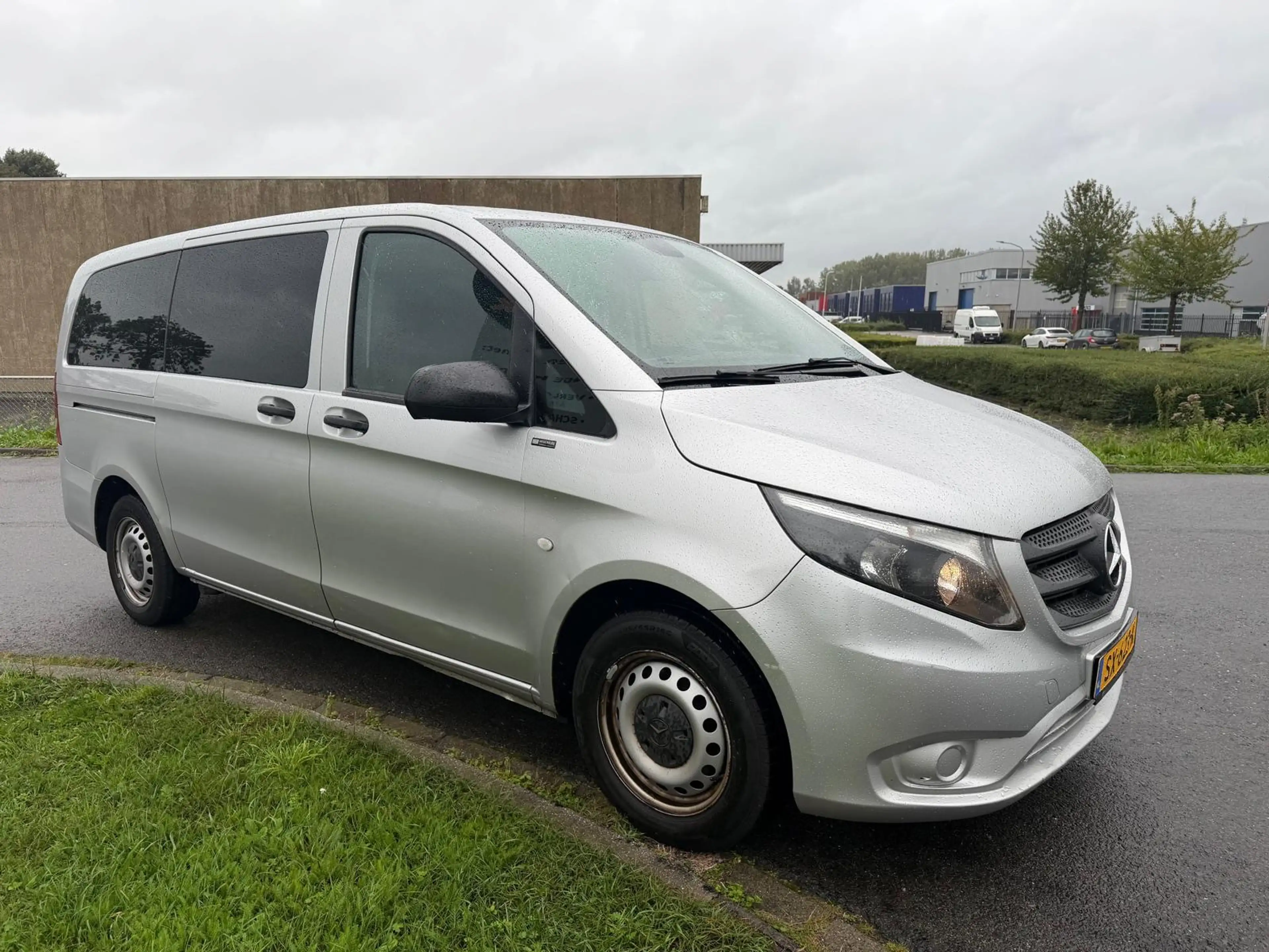 Mercedes-Benz Vito Tourer | 2016 | 114 Pro Lang | Automaat | 8 persoo — photo 7