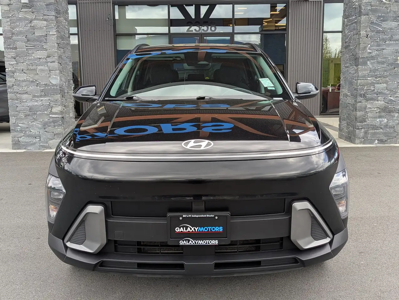 Hyundai KONA снимка Hyundai KONA