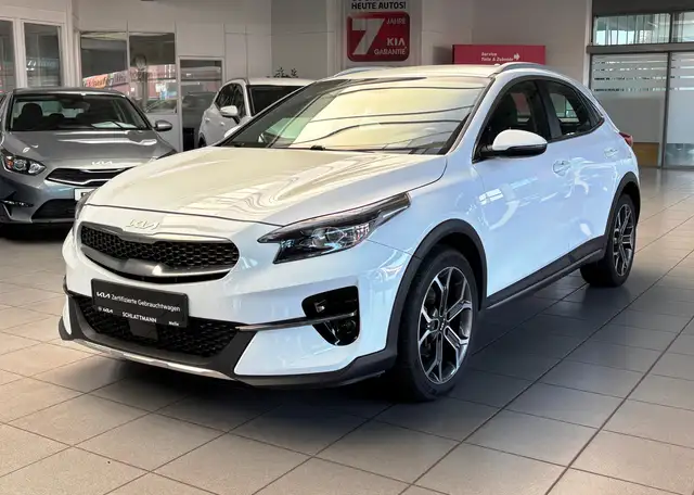 Kia XCeed 1.5 Benzin "Spirit" *LED* Navi * Allwetter*RFK*