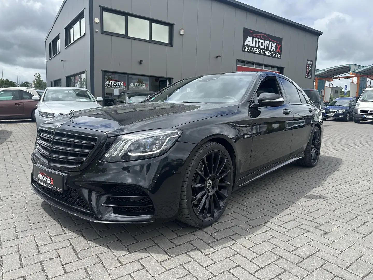 Mercedes-Benz S 350 S 350 d (222.020) Black - 1