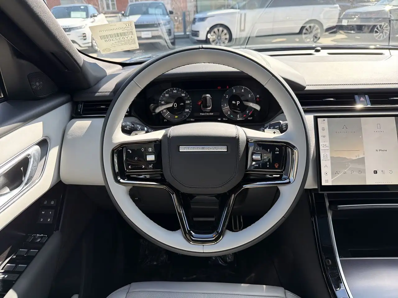Land Rover Range Rover Velar снимка Land Rover Range Rover Velar