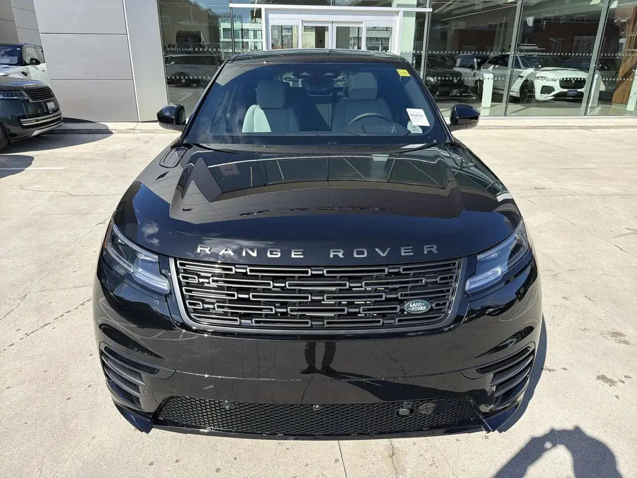 Land Rover Range Rover Velar снимка Land Rover Range Rover Velar