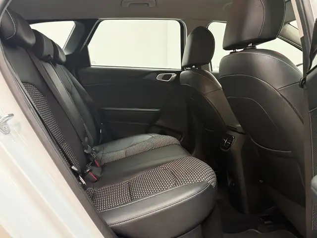 Kia Ceed view 14
