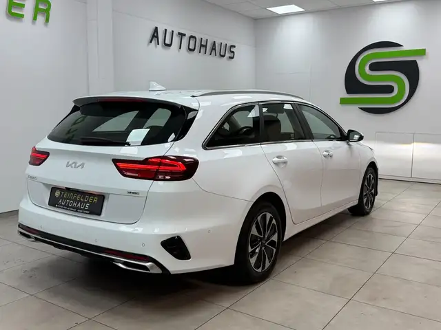 Kia Ceed view 7