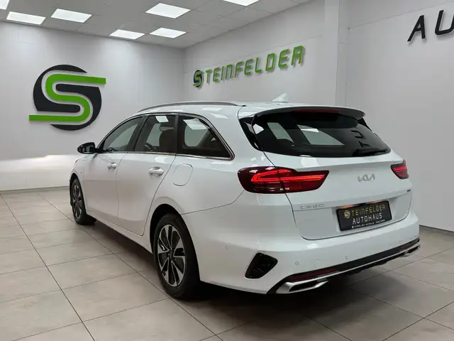 Kia Ceed view 5
