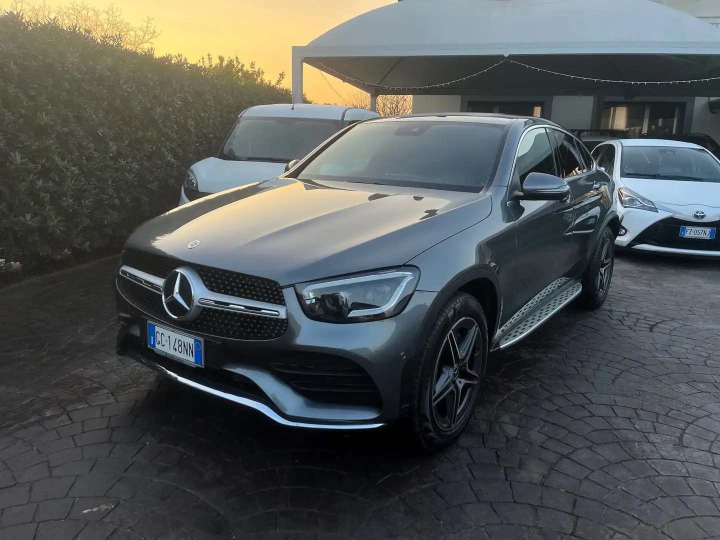Mercedes-Benz GLC 220 d Premium Plus 4matic Grigio - 2