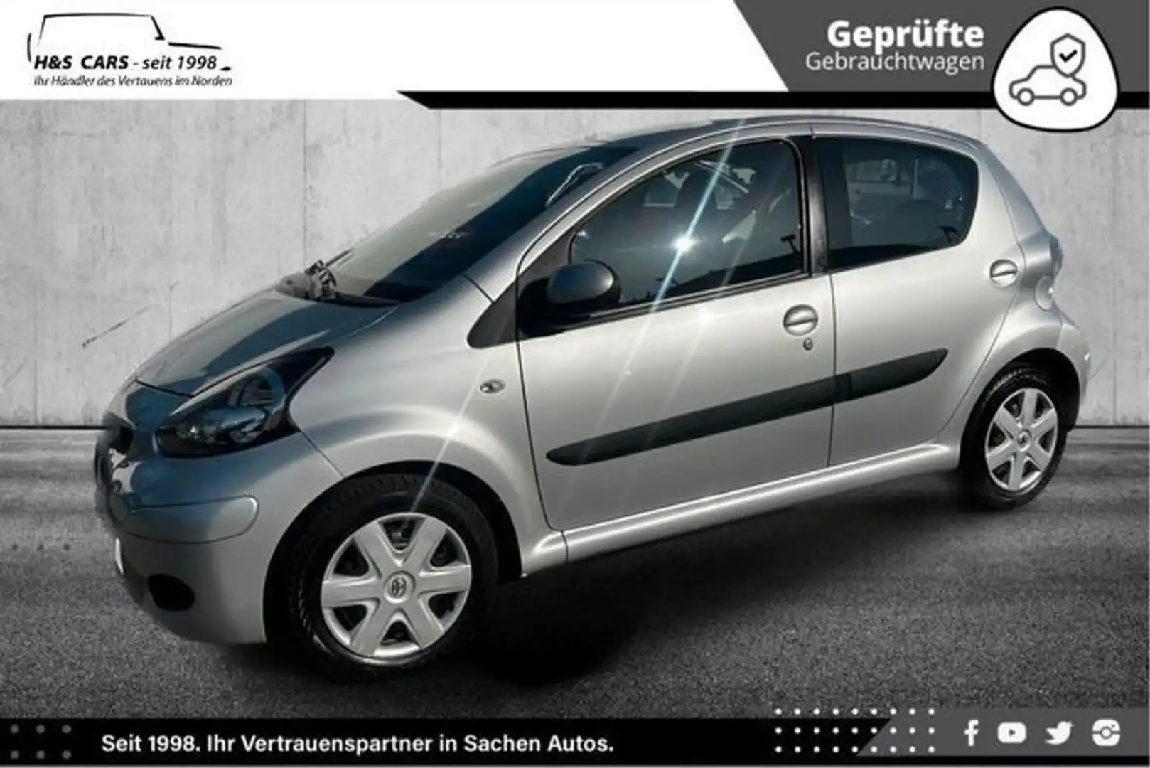 Toyota Aygo AYGO COOL KLIMA FREISPRECH TÜV NEU Plateado - 2