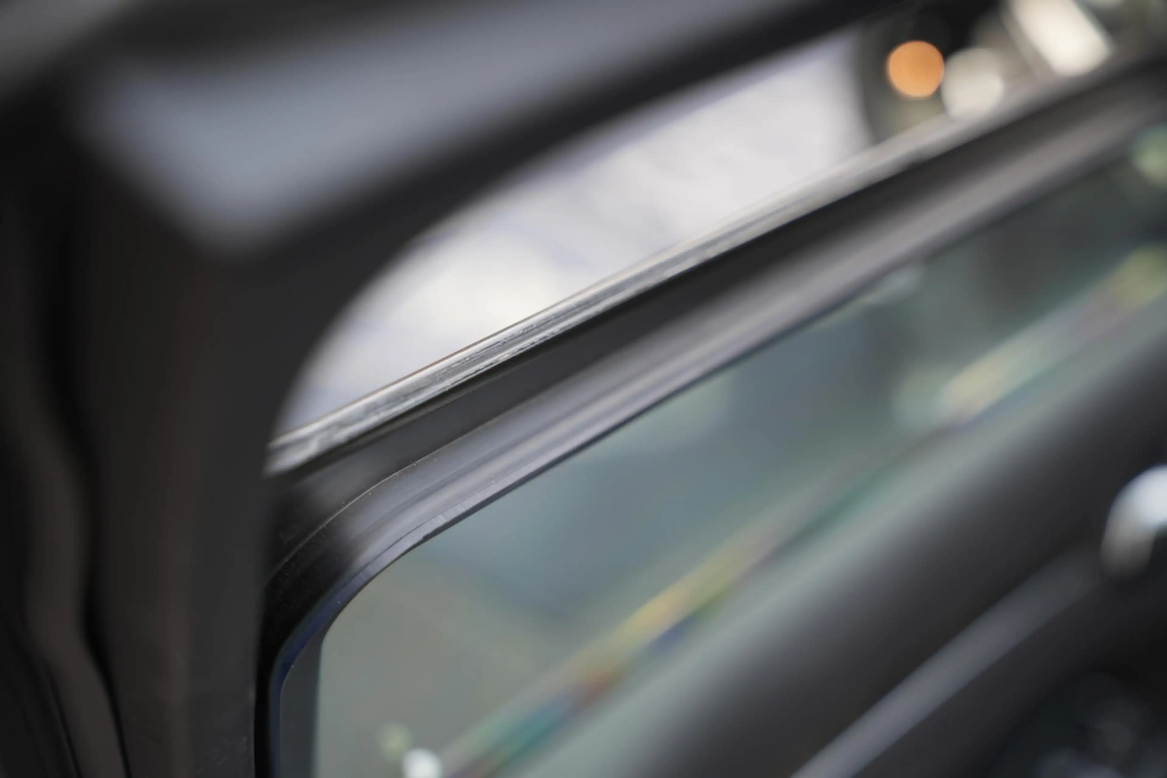 Lancia Thema 3.6 V6 Platinum Gepantserd / Armoured B4 BULLETPRO — photo 45