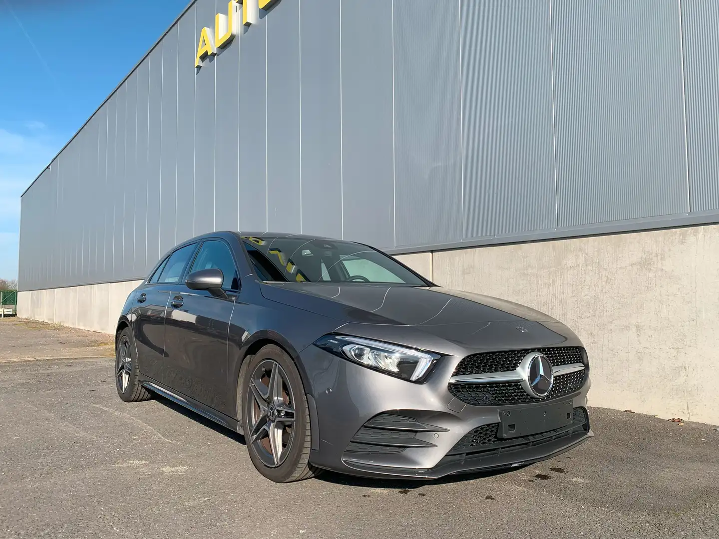 Mercedes-Benz A 200 *Achteruitrijcamera*Navigatie*Cruise Control* Grigio - 1