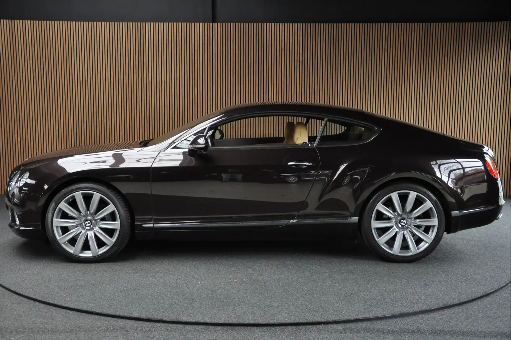 Bentley Continental GT 6.0 W12 Massage Softclose Standkachel Naim Keyless Marrón - 2