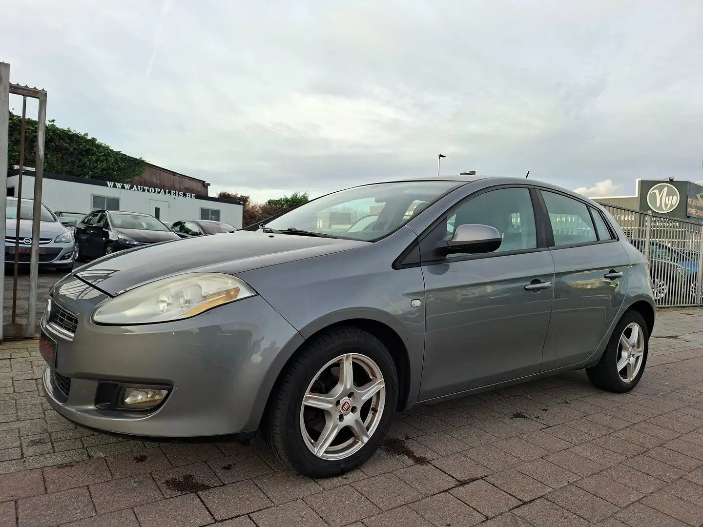 Fiat Bravo Bravo 1.6 Multijet 16V Szürke - 2