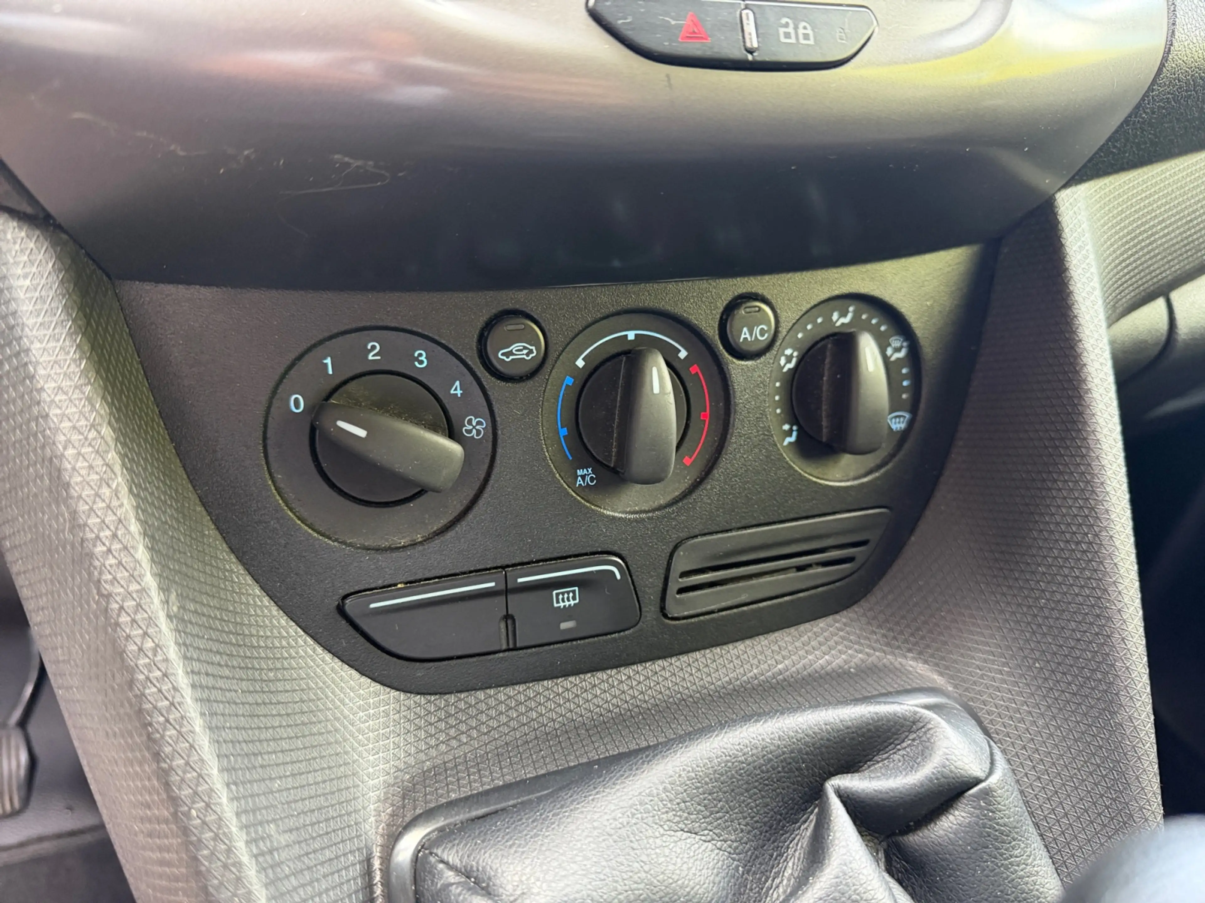 Ford Transit Connect 1.5 TDCI L2 Euro 6- 3 Pers, Carplay, Android Auto, — photo 9