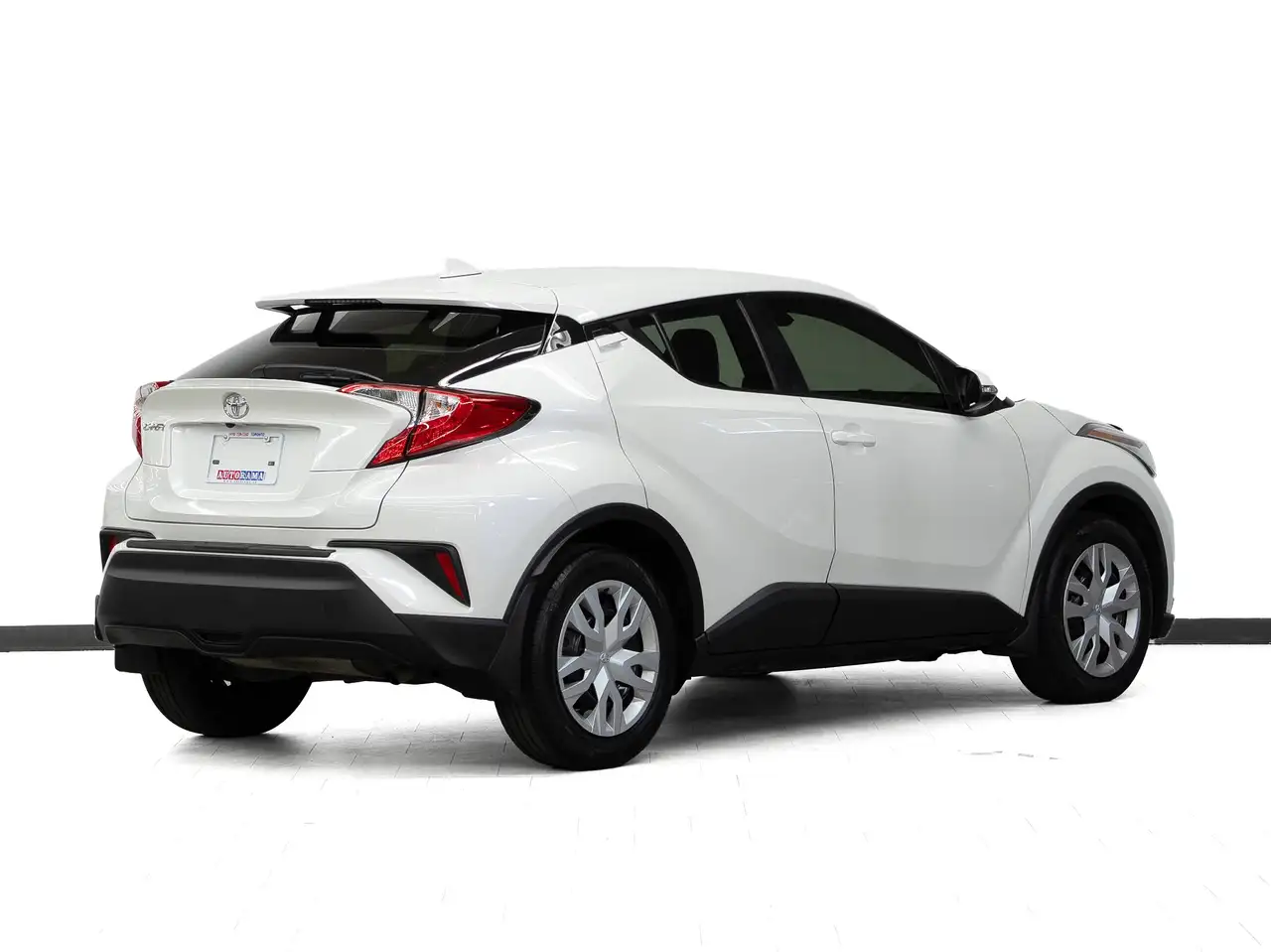 Toyota C-HR снимка Toyota C-HR