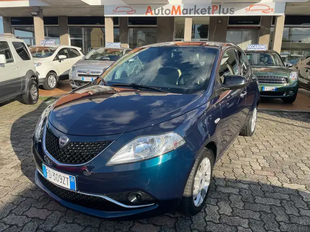 Lancia Ypsilon 1.2 Platinum ecochic Gpl 69cv