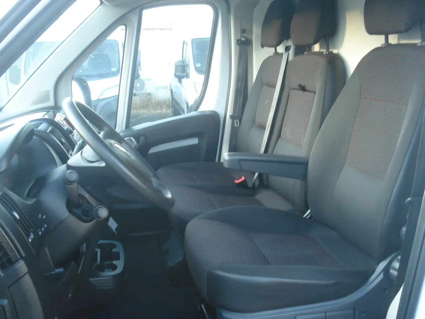 Opel Movano C L2H2 3,5t Edition Klima Temp PDC 55150K Weiß - 2