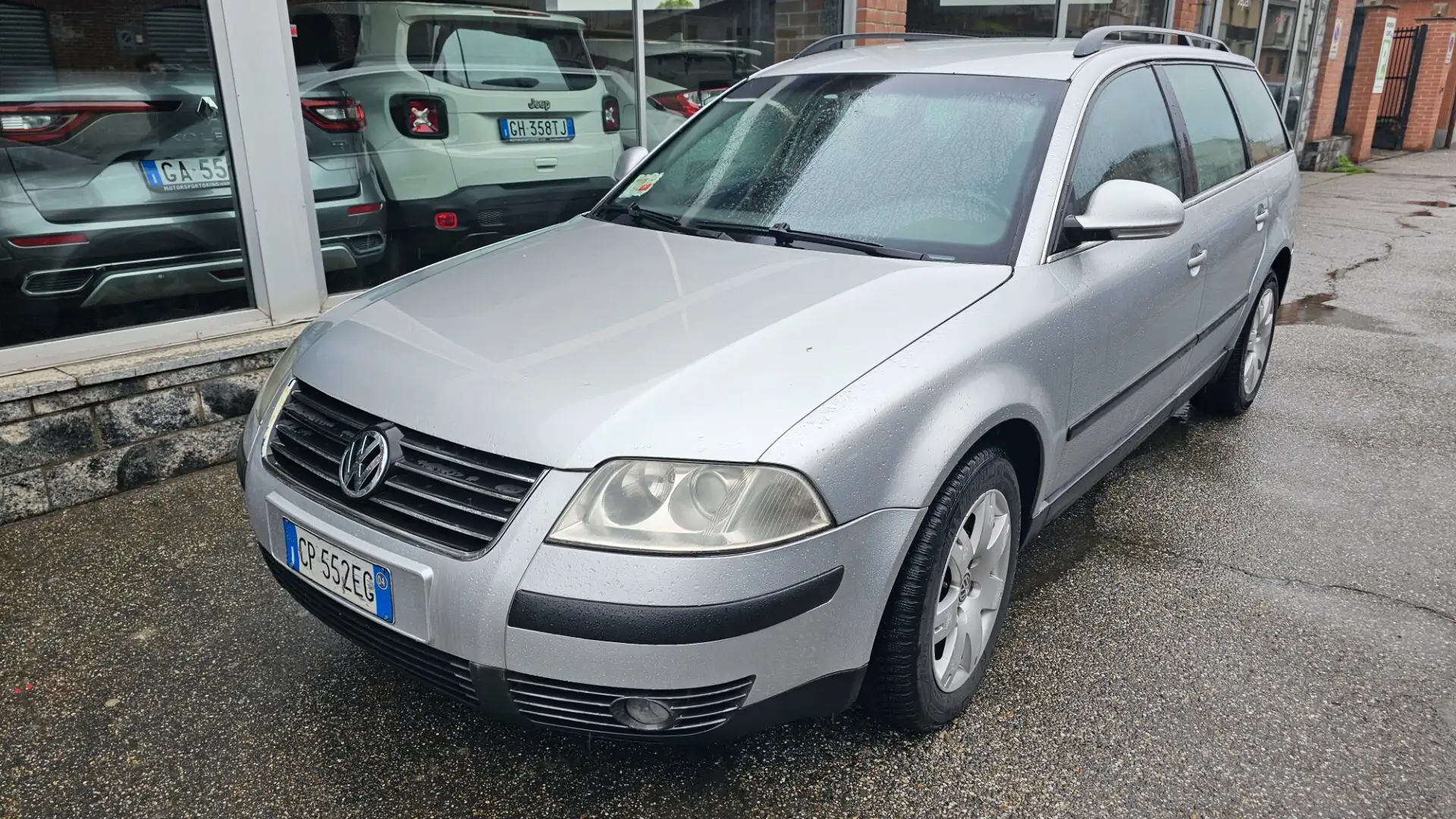 Volkswagen Passat 1.9 TDI/130 CV cat Var. C.line Gris - 1