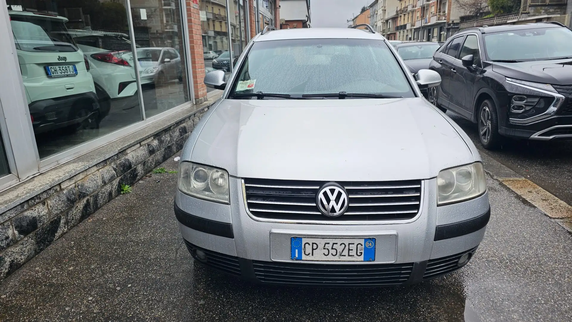 Volkswagen Passat 1.9 TDI/130 CV cat Var. C.line Gris - 2