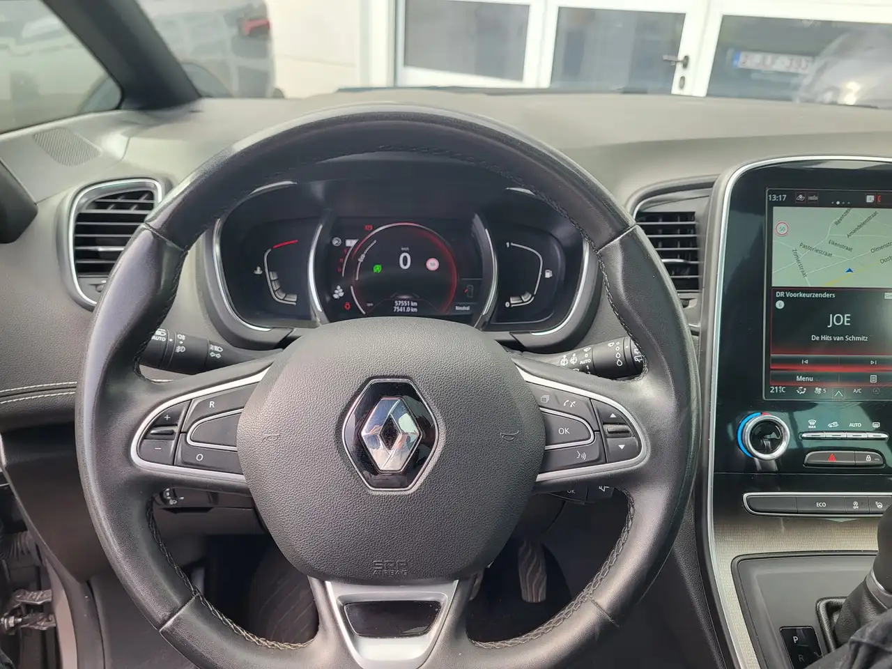 Renault Grand Scenic intens TCE140 EDC - Schaliegrijs 17