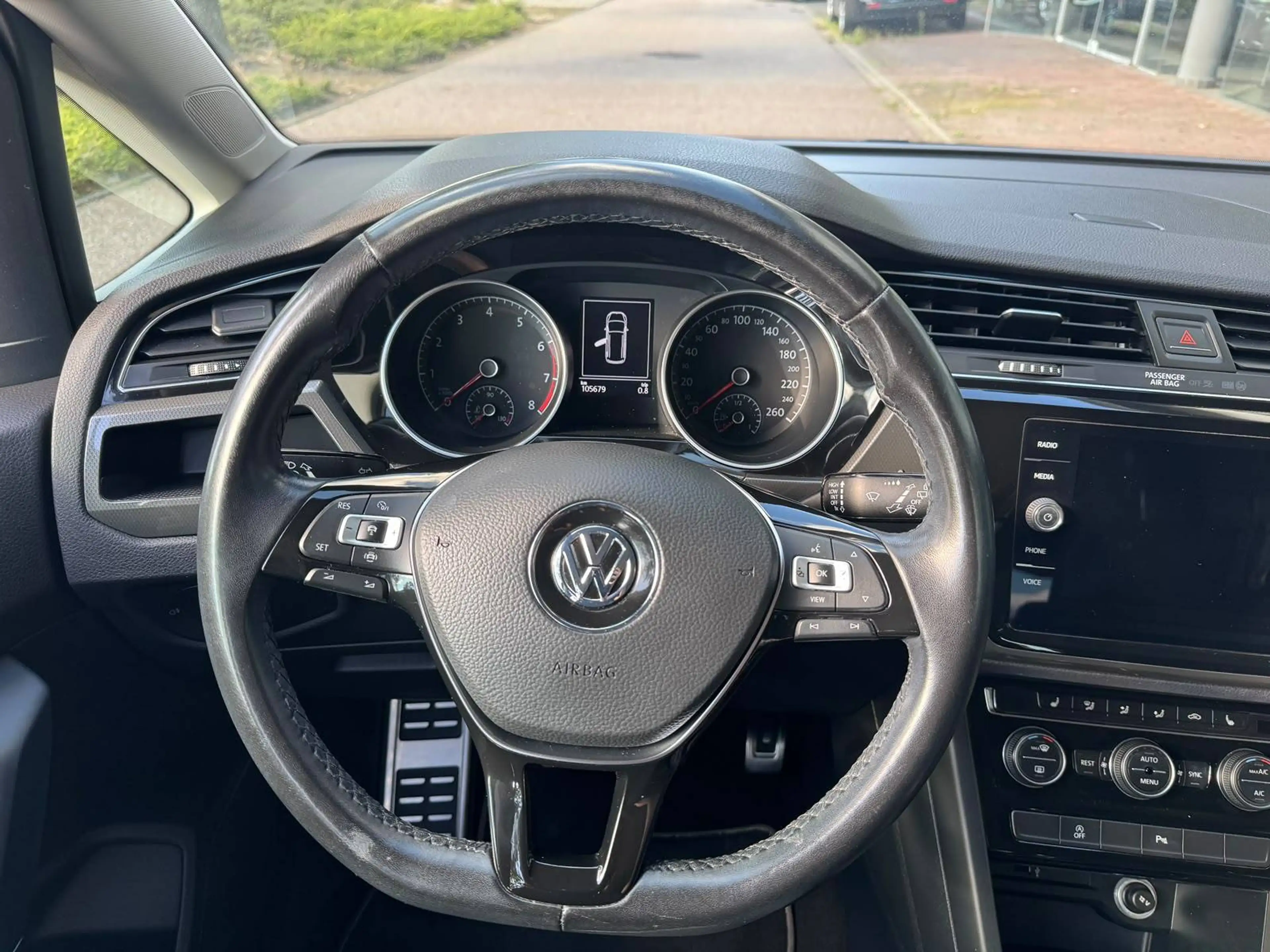 Volkswagen Touran Touran 1.0 TSI OPF Join R-Line 7-Sitzer/LED/Kamera/18"/ACC — photo 11