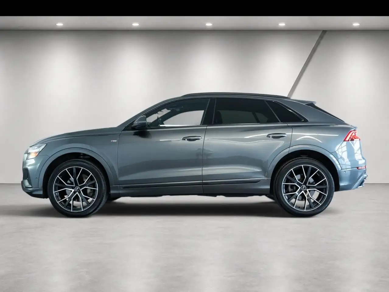 Audi Q8 photo Audi Q8