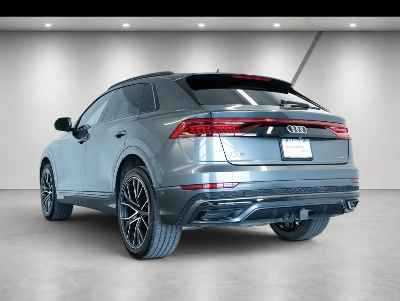 Audi Q8 photo Audi Q8