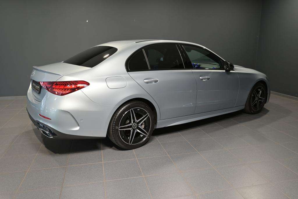Mercedes-Benz C 300