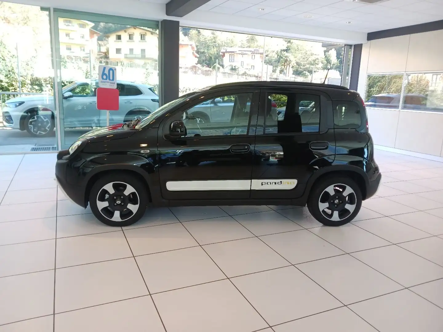 Fiat Panda 1.0 FireFly S&S Hybrid Pandina Nero - 2