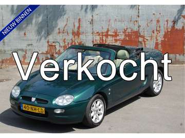 1.8i Cabrio / Leder / Carplay / Android / 2001