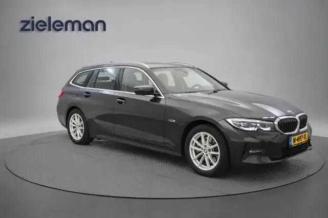 2022 BMW 3 Series in Black for sale