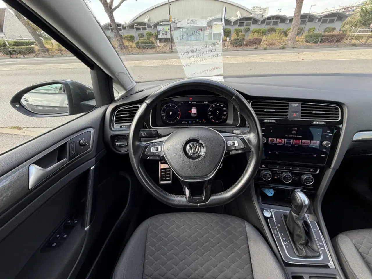 Volkswagen Golf Standard Model — photo 9