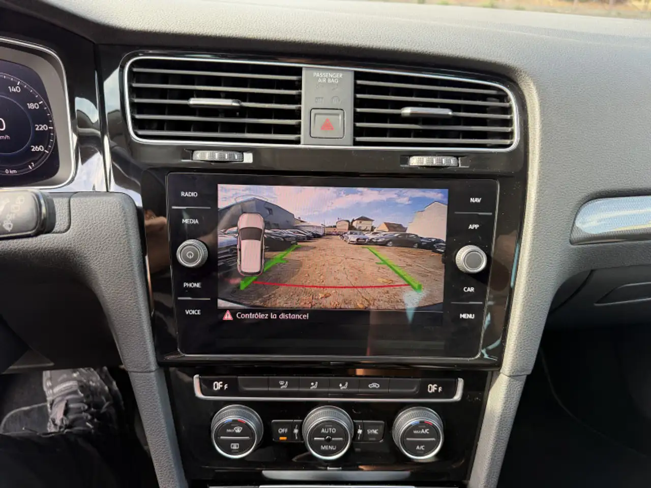 Volkswagen Golf Standard Model — photo 13
