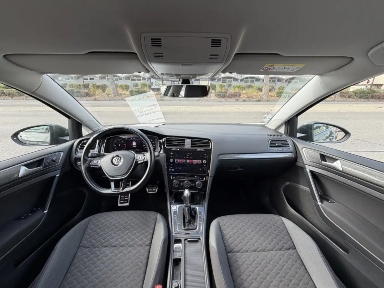 Volkswagen Golf Standard Model — photo 8
