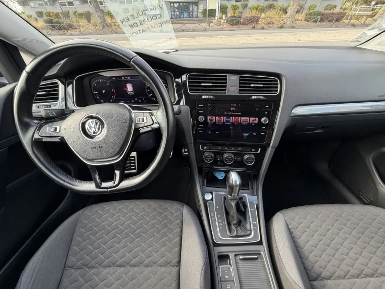 Volkswagen Golf Standard Model — photo 10
