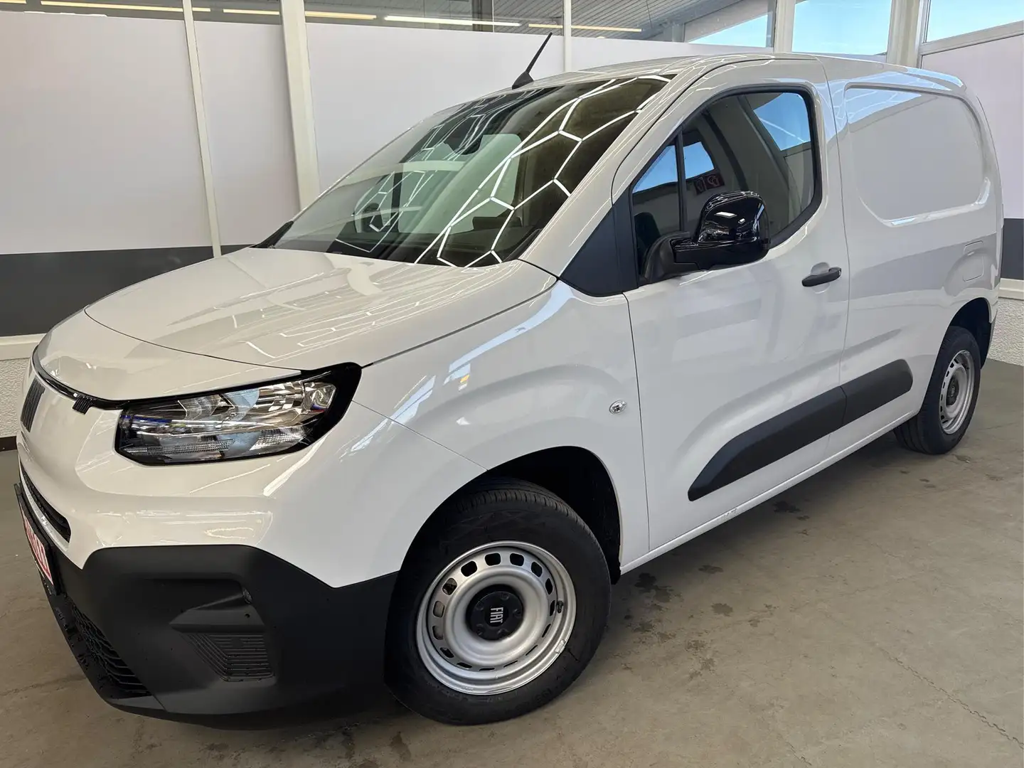 Fiat Doblo L1 CARGO 1.2 Beifahrerbank Bluetooth NSW PDC Li... Weiß - 1