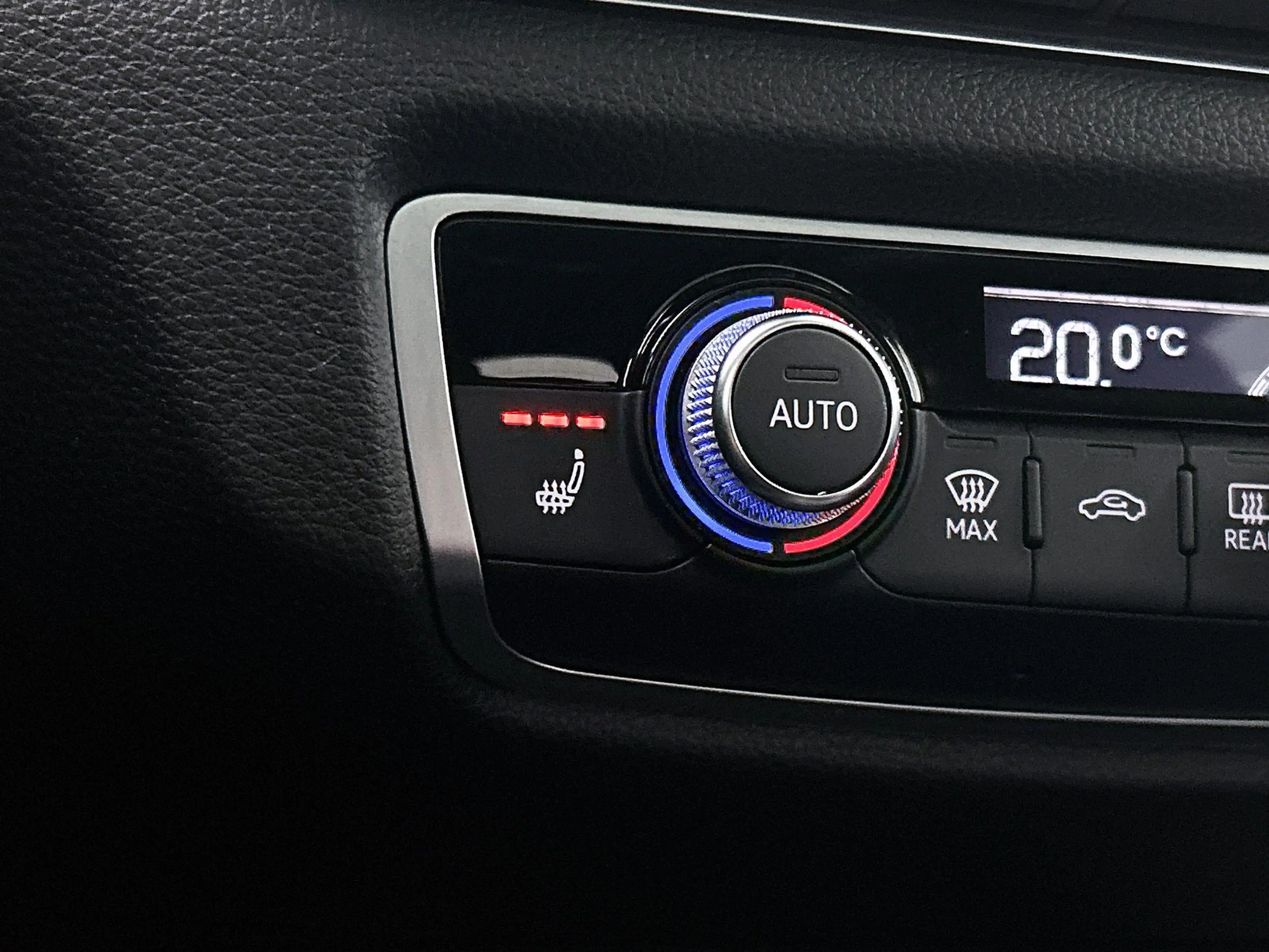 Audi RS3 A3 Limousine 2.5 TFSI quattro | Bang & Olufsen | S — photo 9