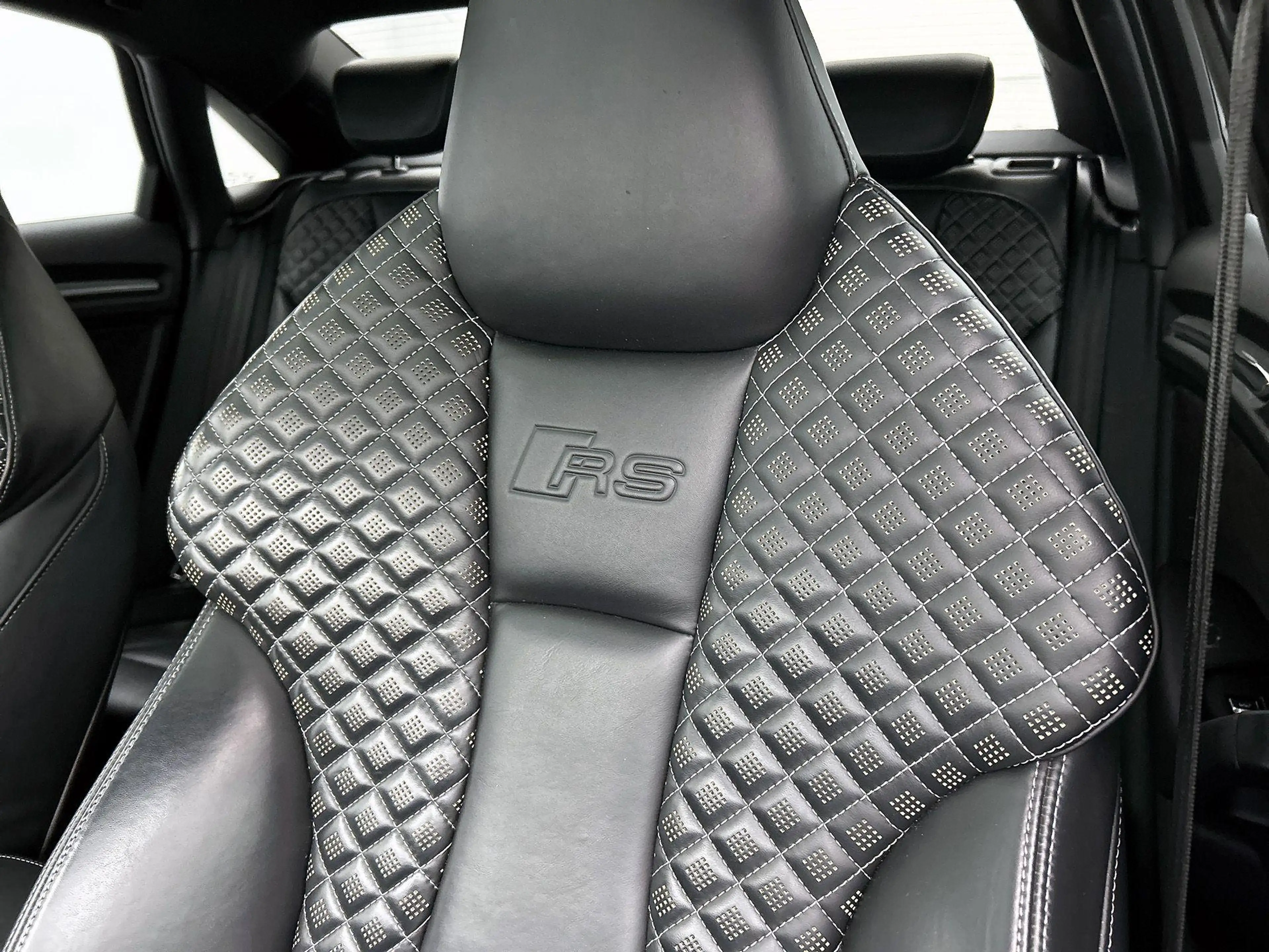 Audi RS3 A3 Limousine 2.5 TFSI quattro | Bang & Olufsen | S — photo 11