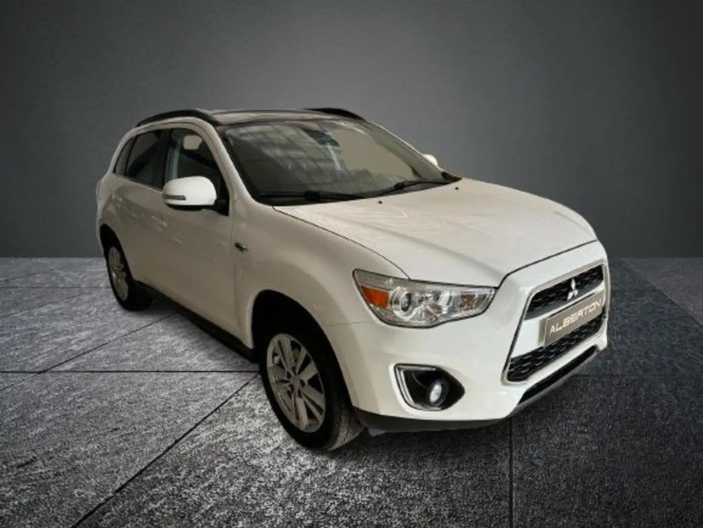 Mitsubishi ASX 2.2 DI-D 150 CV aut. 4WD Intense Panoramic Bianco - 1
