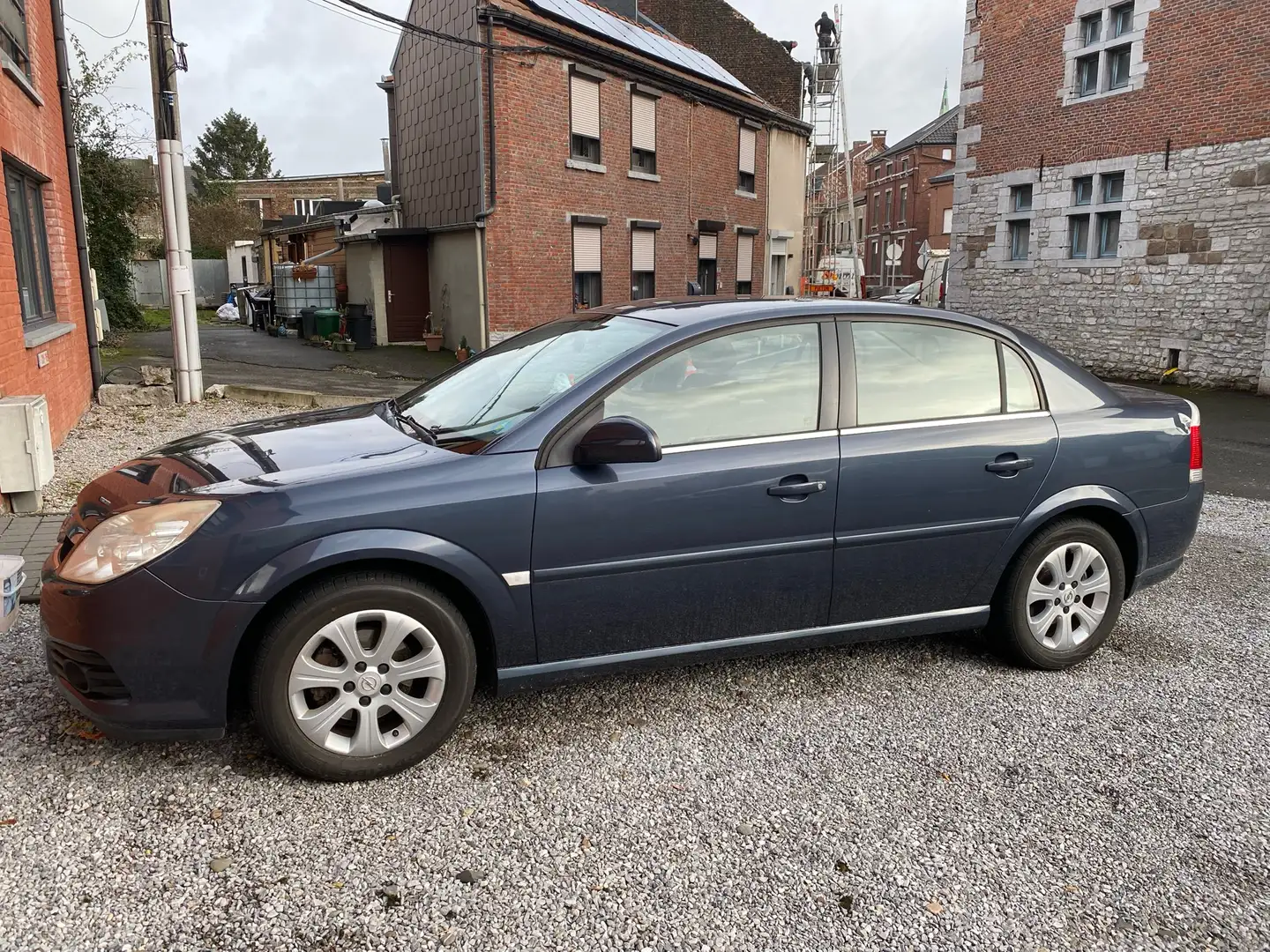 Opel Vectra 1.9 DT CDTi Comfort Bleu - 1