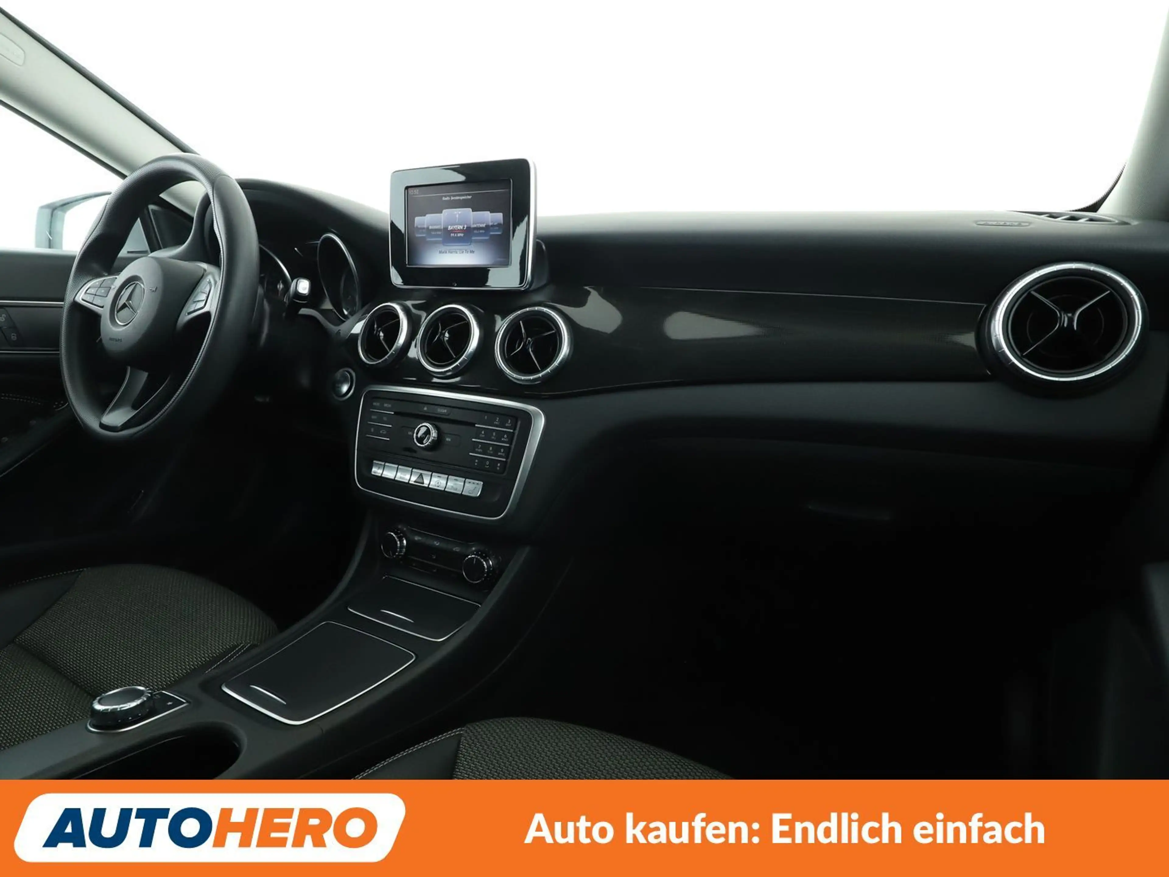 Mercedes-Benz CLA 200 CLA 200 Aut.*NAVI*TEMPO*PDC*SHZ* — photo 13