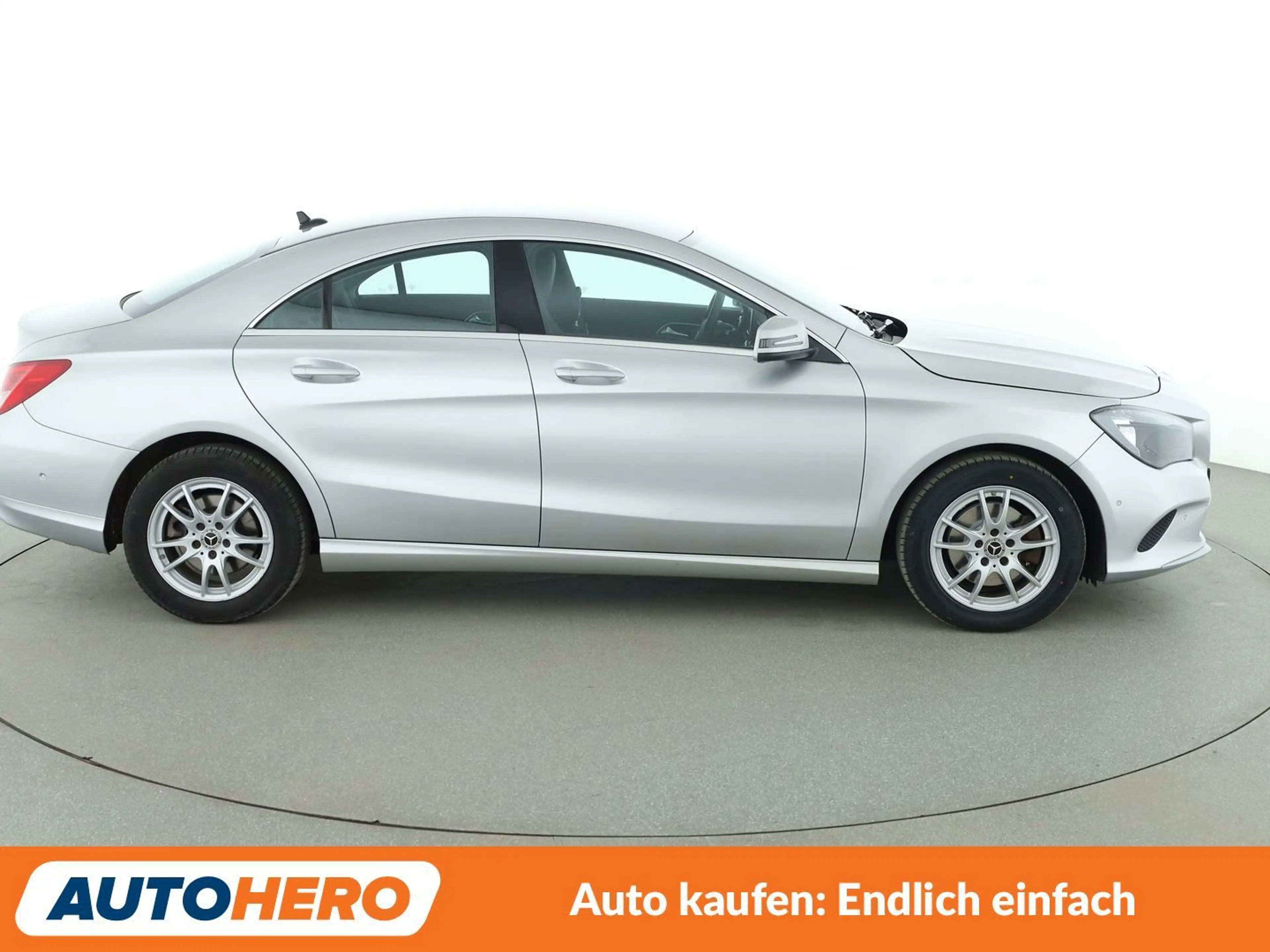Mercedes-Benz CLA 200 CLA 200 Aut.*NAVI*TEMPO*PDC*SHZ* — photo 7