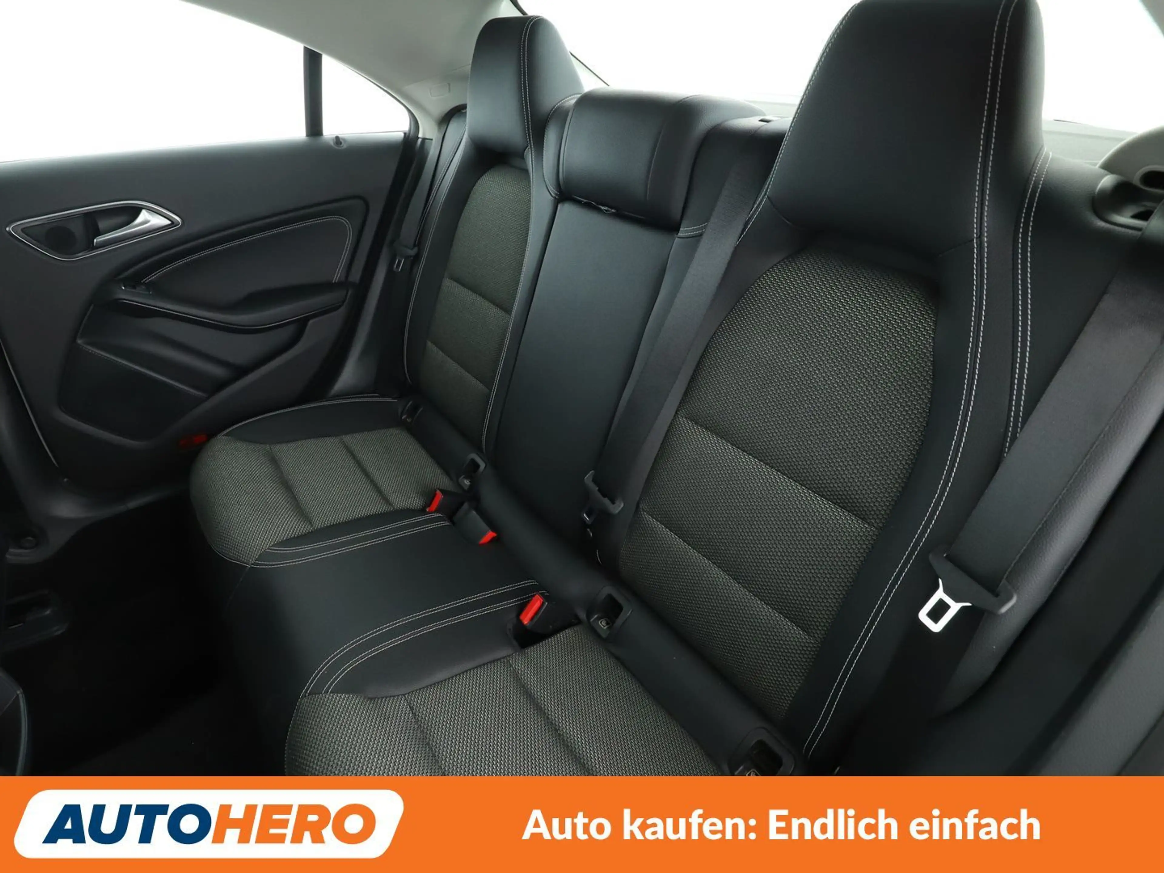 Mercedes-Benz CLA 200 CLA 200 Aut.*NAVI*TEMPO*PDC*SHZ* — photo 14