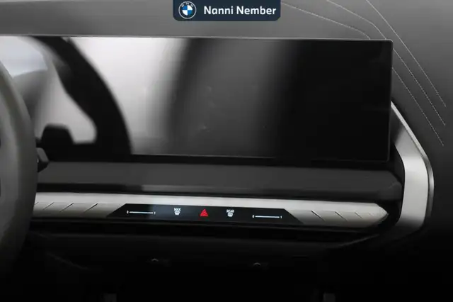 BMW X3 view 12