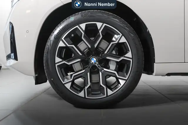 BMW X3 view 7