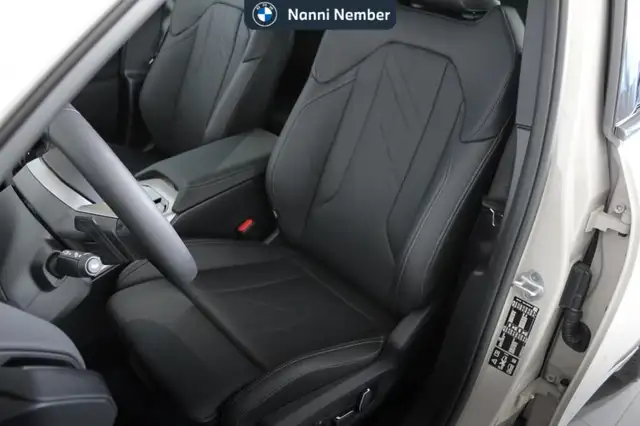 BMW X3 view 14