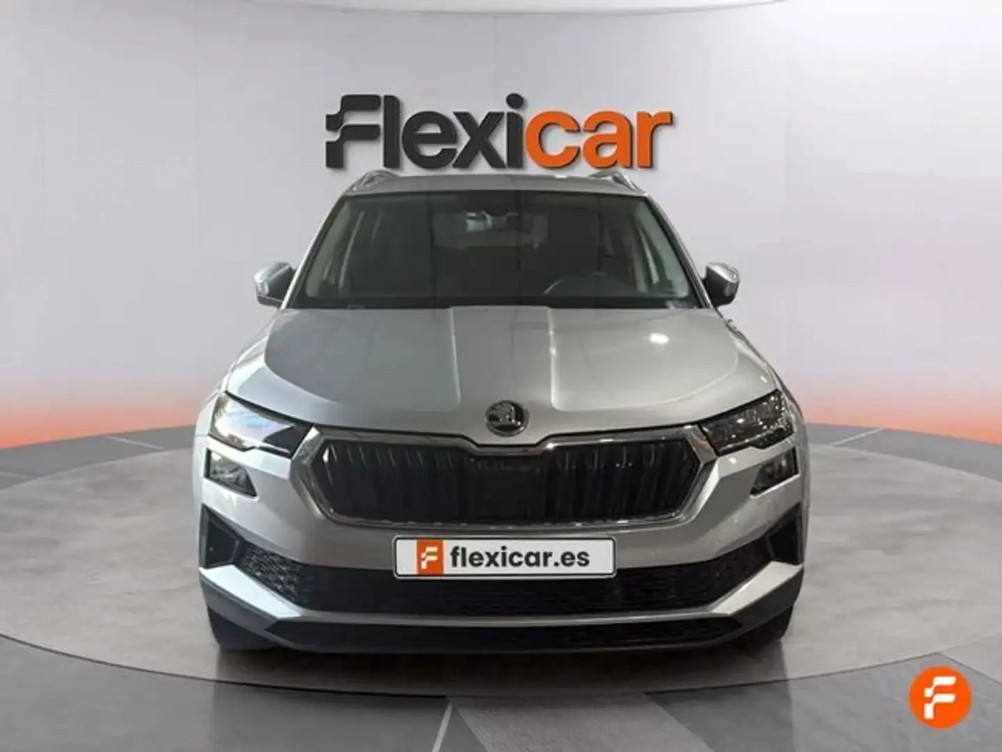Skoda Karoq 1.5 TSI Ambition ACT 110KW Gris - 2