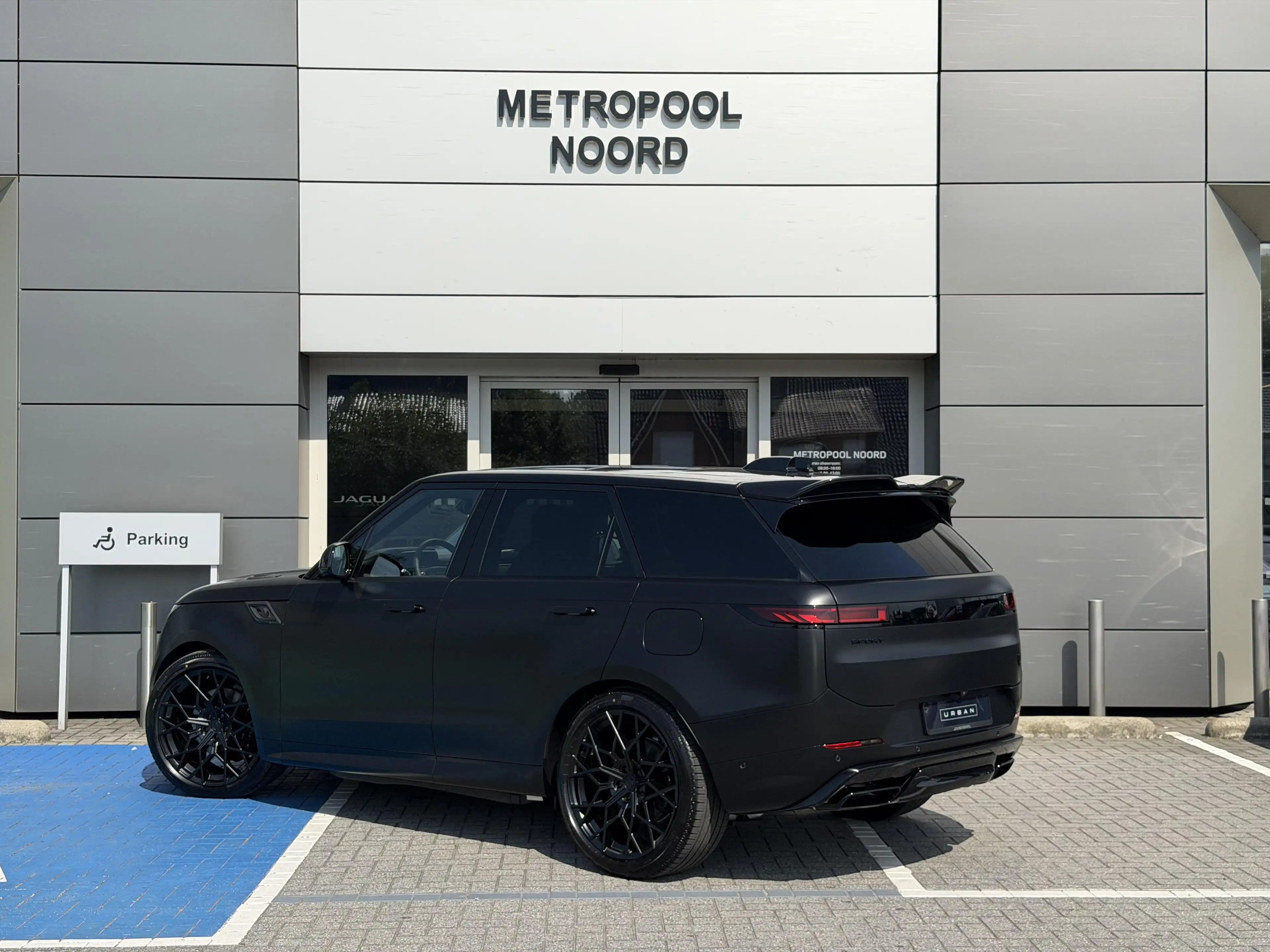 Land Rover Range Rover Sport P460e // U R B A N // MATTE PPF — photo 5