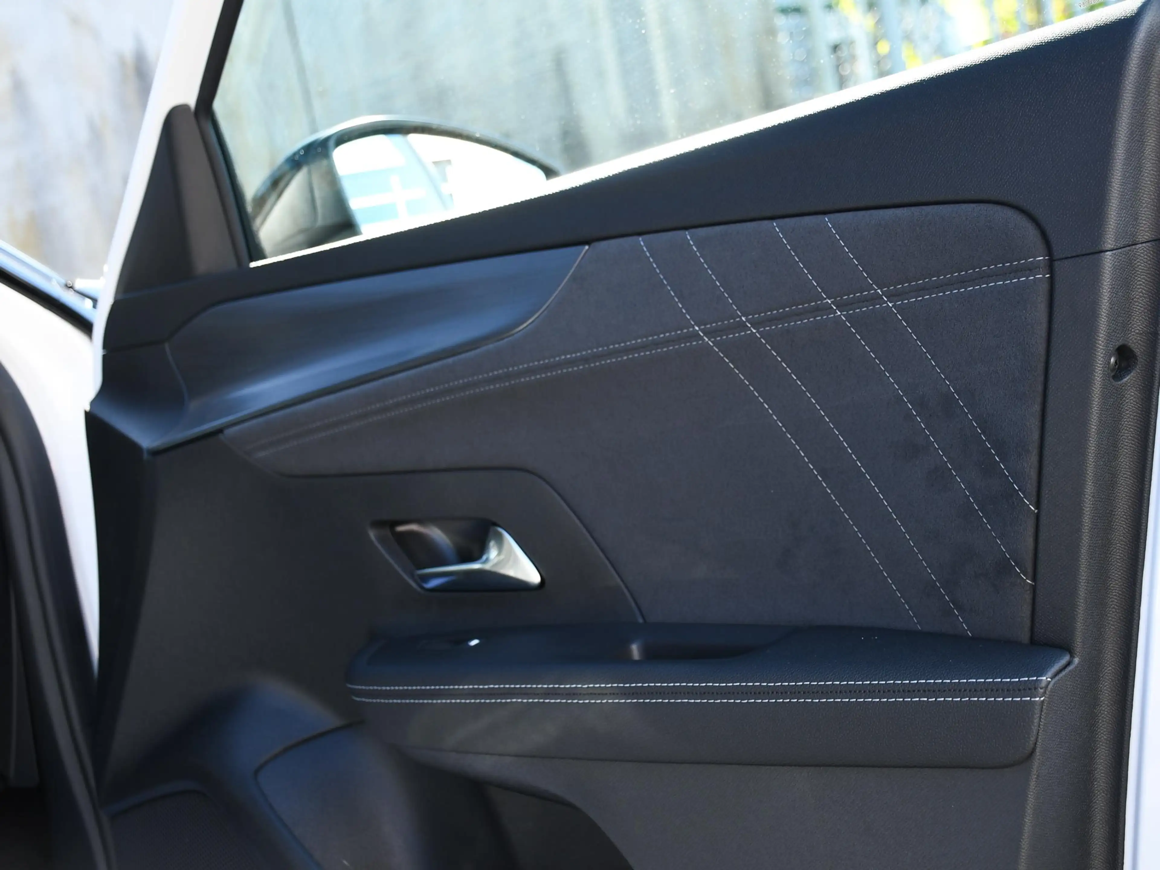 Opel Mokka-E Electric GSE 54kWh 280pk Automaat STOELVERWARMING — photo 14